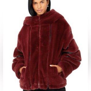 ALO Yoga Women's Plush Faux Fur Jacket in Cranberry size Small